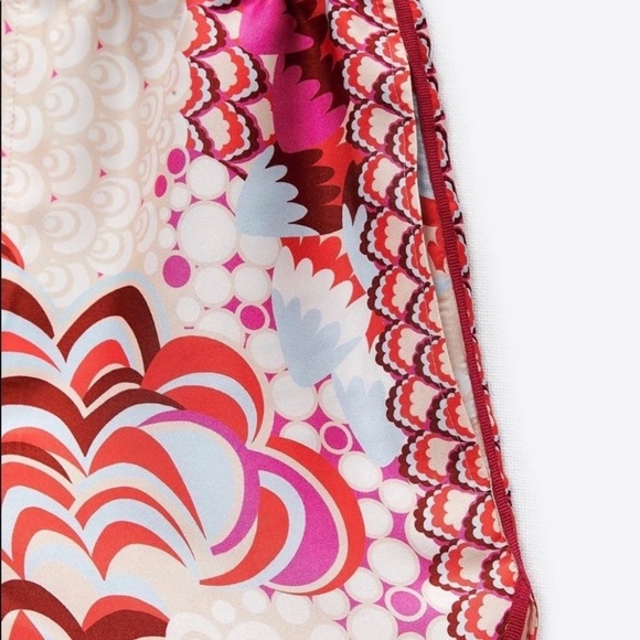 Zara printed floral pajama style shorts NWT - Picture 6 of 10